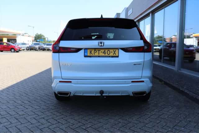 Honda CR-V (2023) thumbnail 4