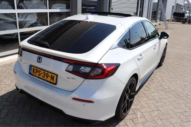 Honda Civic (2025) thumbnail 5
