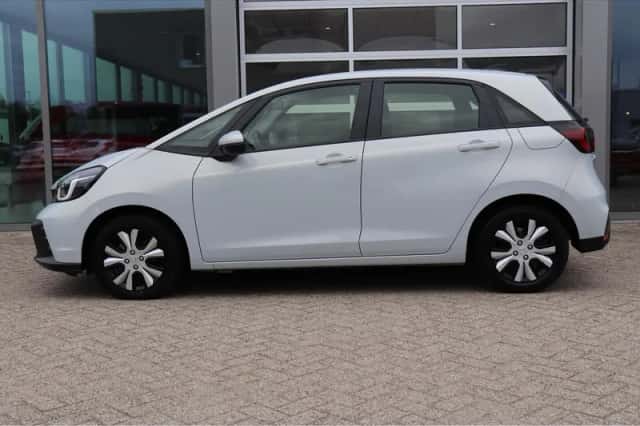 Honda Jazz (2025) thumbnail 3