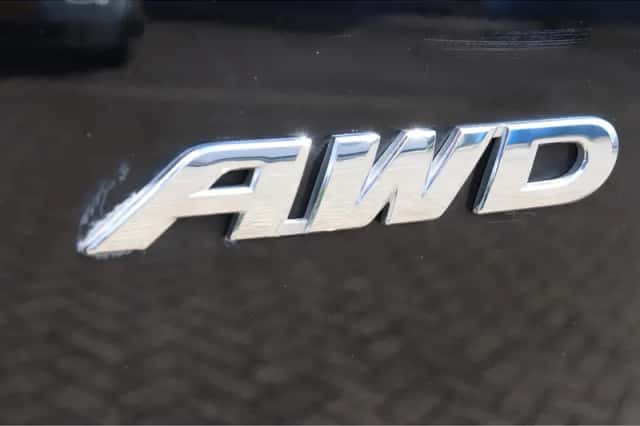 Honda CR-V (2021) thumbnail 6