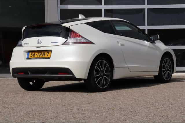 Honda CR-Z (2012) thumbnail 5