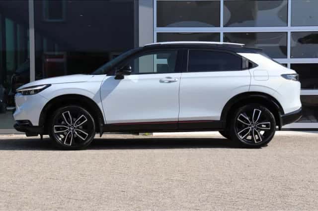 Honda HR-V (2022) thumbnail 2
