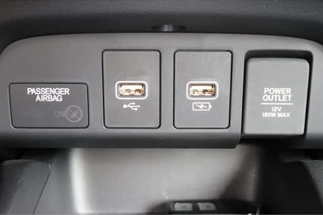Honda Jazz (2025) thumbnail 5