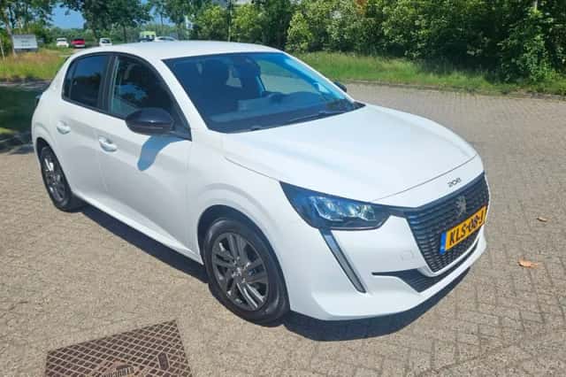 Peugeot 208 (2022) thumbnail 1