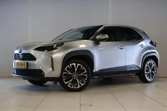 Toyota Yaris Cross (2022) thumbnail 2