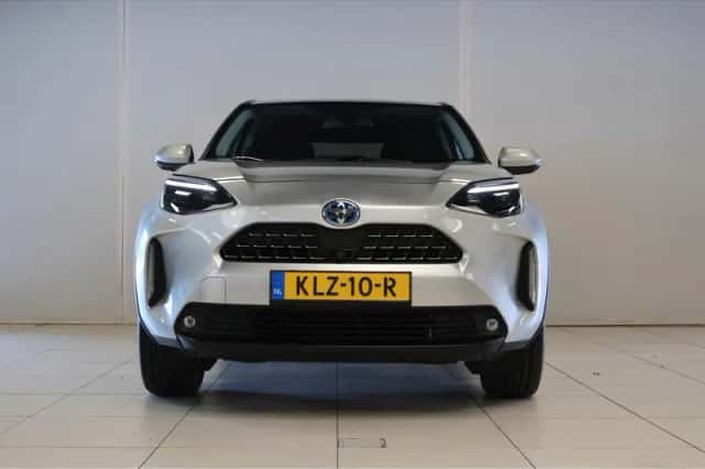 Toyota Yaris Cross (2022) thumbnail 3