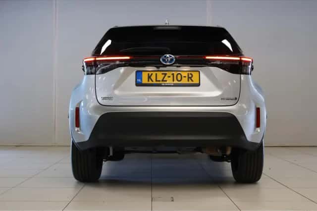 Toyota Yaris Cross (2022) thumbnail 6