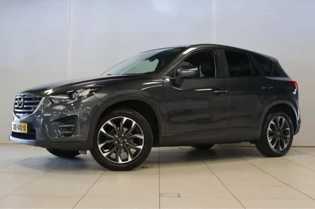 Mazda CX-5 (2016) thumbnail 2
