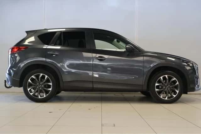 Mazda CX-5 (2016) thumbnail 5