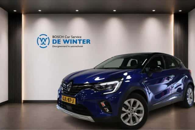 Renault Captur (2022) thumbnail 1