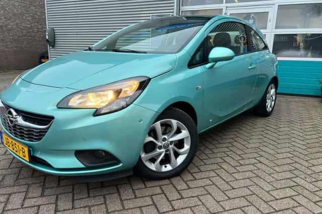 Opel Corsa (2016) thumbnail 3