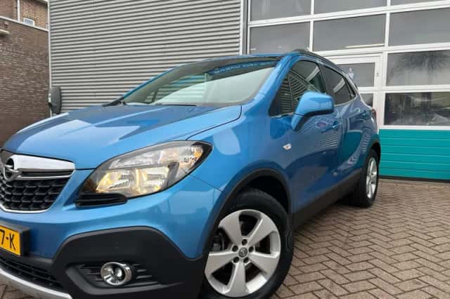 Opel Mokka (2016) thumbnail 3