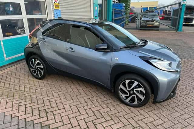 Toyota Aygo X (2024) thumbnail 3