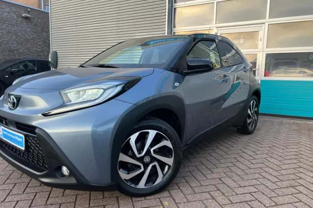 Toyota Aygo X (2024) thumbnail 4