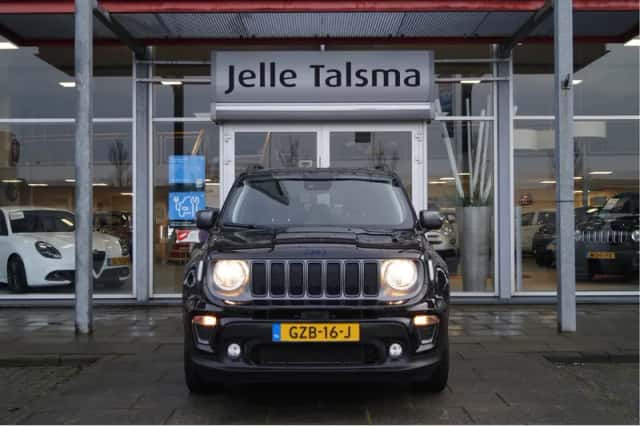 Jeep Renegade (2022) thumbnail 5