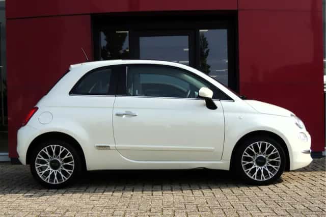 Fiat 500 (2019) thumbnail 6