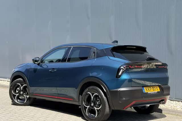 Alfa Romeo Junior (2025) thumbnail 2
