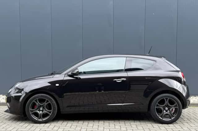 Alfa Romeo MiTo (2019) thumbnail 4