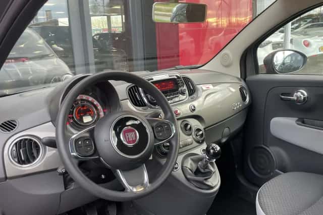 Fiat 500 (2017) thumbnail 4