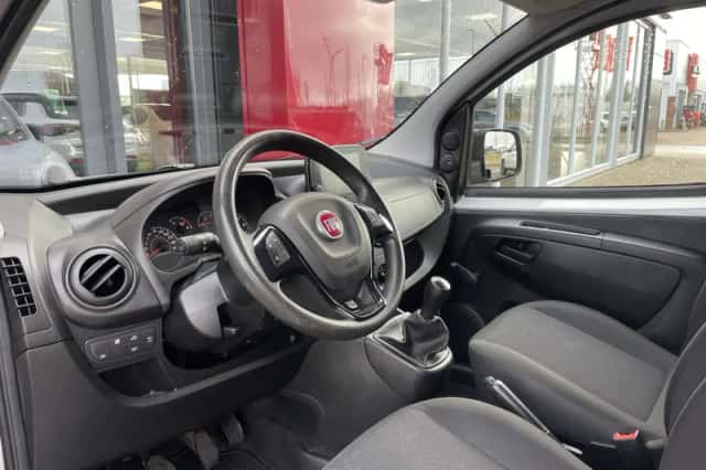 Fiat Fiorino (2020) thumbnail 4