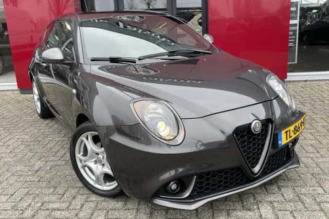 Alfa Romeo Mito (2018) thumbnail 3
