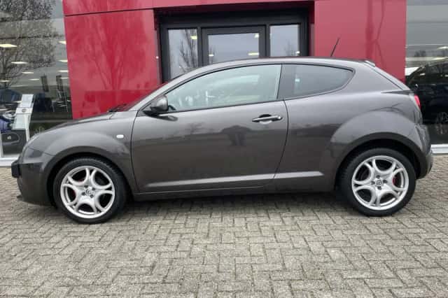 Alfa Romeo Mito (2018) thumbnail 6