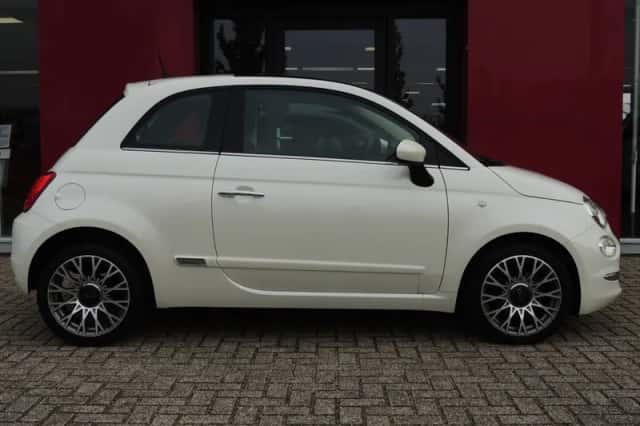 Fiat 500 (2019) thumbnail 5