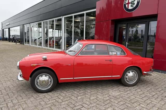 Alfa Romeo Giulietta (1965) thumbnail 3