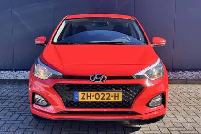Hyundai i20 (2019) thumbnail 3
