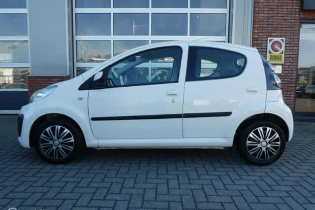 Citroën C1 (2012) thumbnail 2