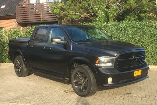 Dodge Ram (2015) thumbnail 1