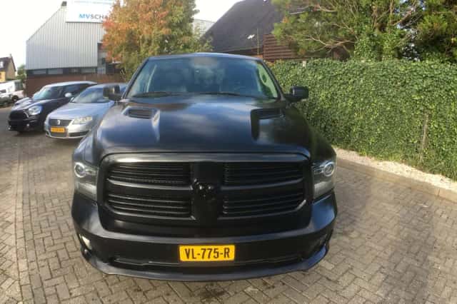 Dodge Ram (2015) thumbnail 4