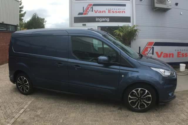 Ford Transit Connect (2021) thumbnail 3