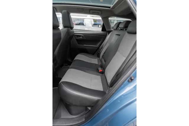 Toyota Auris (2018) thumbnail 6