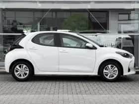 Toyota Yaris (2026) thumbnail 3