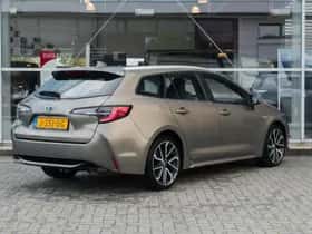 Toyota Corolla (2020) thumbnail 2