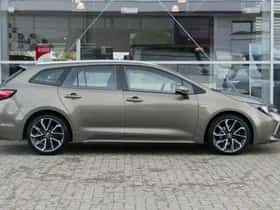 Toyota Corolla (2020) thumbnail 3