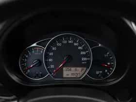 Toyota Verso-S (2012) thumbnail 6
