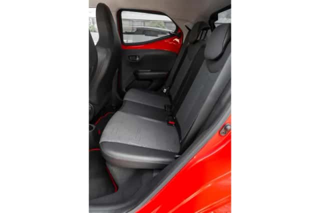 Toyota Aygo (2018) thumbnail 6