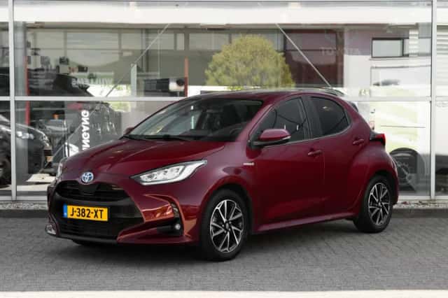 Toyota Yaris (2020) thumbnail 1