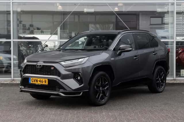 Toyota RAV4 (2024) thumbnail 1