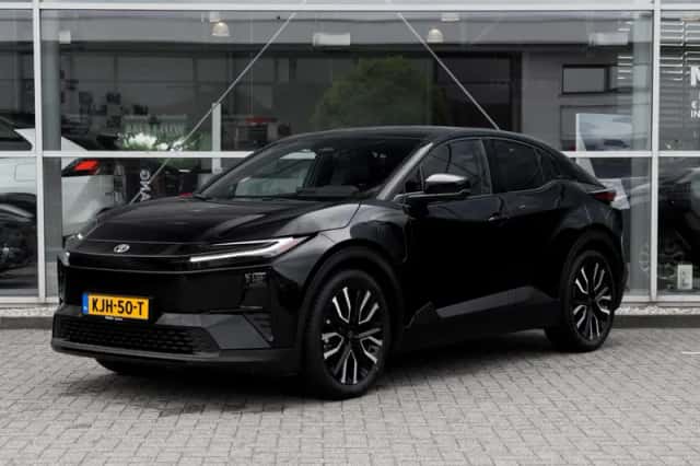 Toyota C-HR+ (2026) thumbnail 1