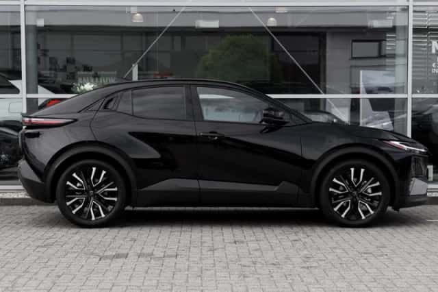 Toyota C-HR+ (2026) thumbnail 3