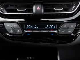 Toyota C-HR (2021) thumbnail 25