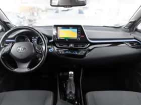 Toyota C-HR (2021) thumbnail 4