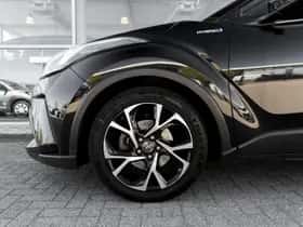 Toyota C-HR (2021) thumbnail 10