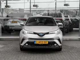 Toyota C-HR (2019) thumbnail 13