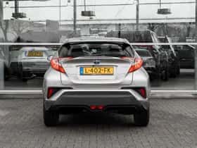 Toyota C-HR (2019) thumbnail 14