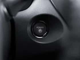 Toyota Corolla (2024) thumbnail 25