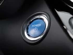 Toyota C-HR (2021) thumbnail 25